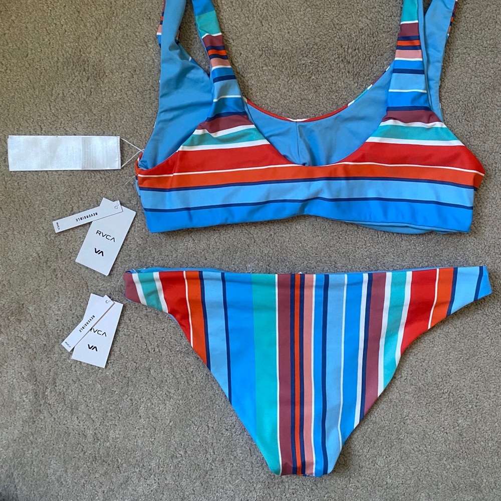 NWT RVCA REVERSIBLE BIKINI - Picture 2 of 5